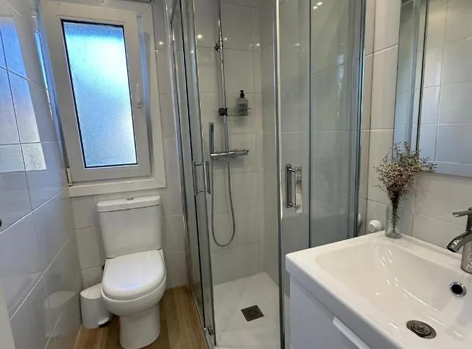 Apto Reformado A 20 Mins De La Playa *