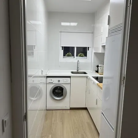 Apto Reformado A 20 Mins De La Playa *